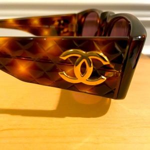 Auth CHANEL Gold CC Logo Tortoiseshell Brown Women Sunglasses